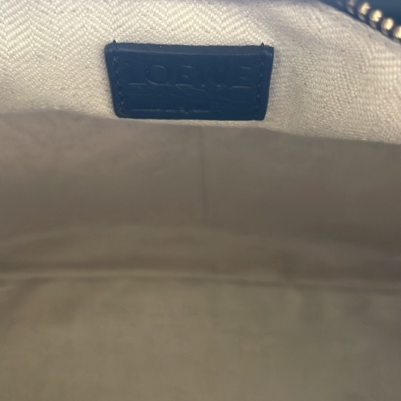 EUC LOEWE Medium Original Puzzle in Rare, HTF Black, Amber & Light Oat w/ Feet! - Picture 16 of 16